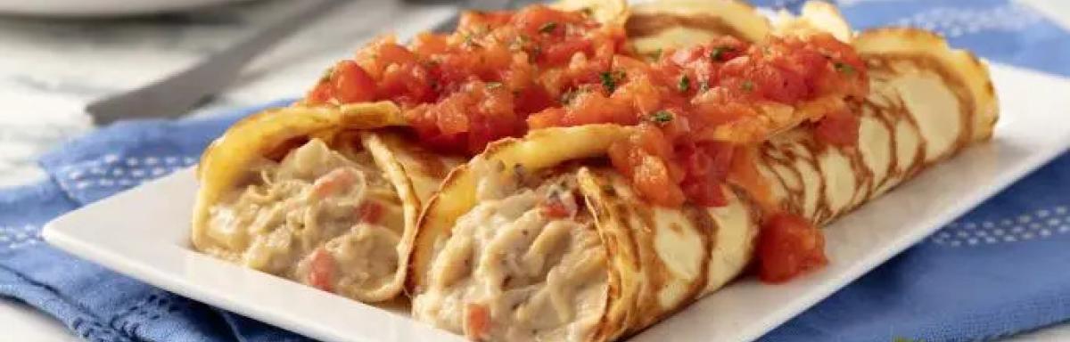 Panqueca de Frango com molho