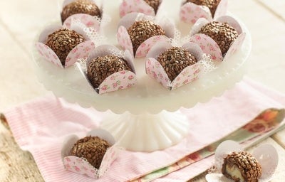 Guia do Brigadeiro: Brigadeiro Surpresa Dourada