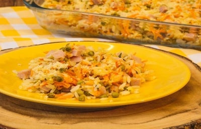 Arroz de Forno com Peito de Peru e Maggi Meu Segredo