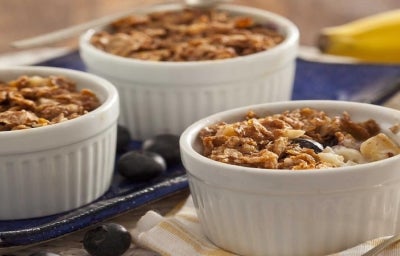 Torta Morna de Frutas Vermelhas