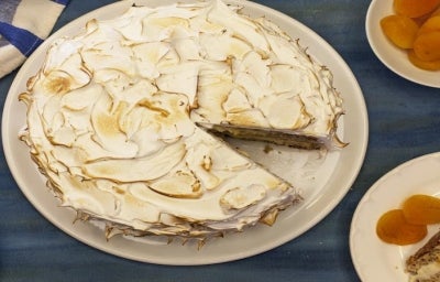 Torta de Nozes com Damascos