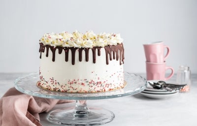 Bolo de Festa: Como Fazer em Casa Esse Símbolo de Comemoração 