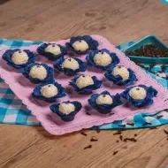 Montagem com a imagem da receita de beijinho à esquerda e à direita o título da aula.