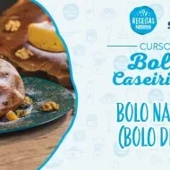 Montagem com a imagem da receita de bolo natalino à esquerda e à direita o título da aula.