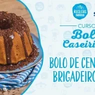 Montagem com a imagem da receita de bolo de cenoura à esquerda e à direita o título da aula.