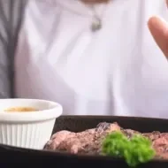 Sem fome? 7 possíveis motivos da sua falta de apetite