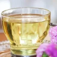 10 chás para cólica menstrual: acabe com essa dor