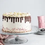 Bolo de Festa: Como Fazer em Casa Esse Símbolo de Comemoração 