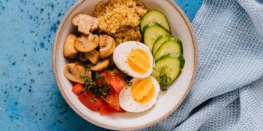Capa: Ovo Como cozinhar um ovo? Aprenda um método infalível e variações para incrementar