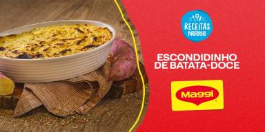 Escondidinho de Batata-Doce Imagem de uma receita de escondidinho, com batatas-doces ao redor, numa bancada e do lado direito o nome da receita e o logo