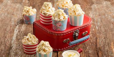 Pipoca doce em 21 receitas para surpreender o paladar