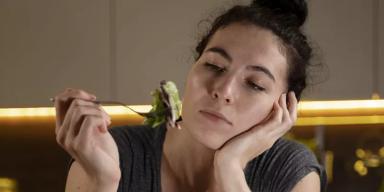 Nutri dá dicas do que comer a noite para emagrecer!