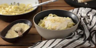 Fettuccine Alfredo