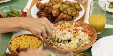 Simplicidade à mesa: 15 receitas de jantar rápido e prático