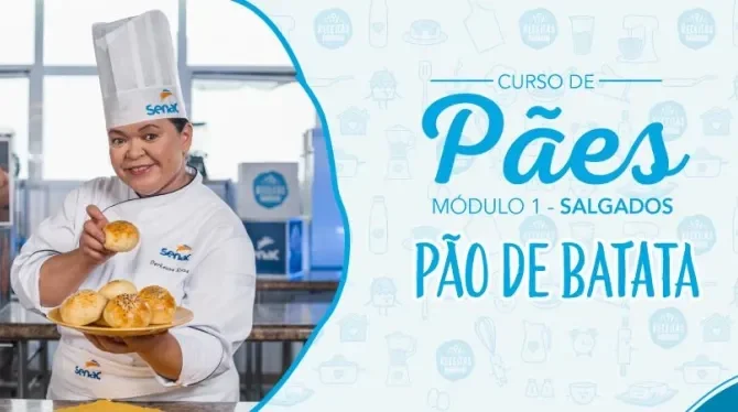 Montagem com a imagem de uma chefe com uniforme branco à esquerda e à direita o título da aula de pão de batata