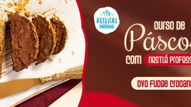  Montagem com a imagem da receita de páscoa à esquerda, atrás de uma bancada com receitas, com o nome do curso à direita e os