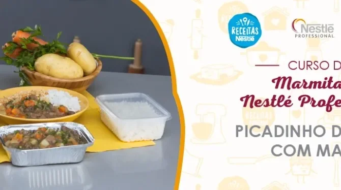 Montagem com a imagem de um rapaz loiro à esquerda, atrás de uma bancada com receitas, com o nome do curso à direita e os lo