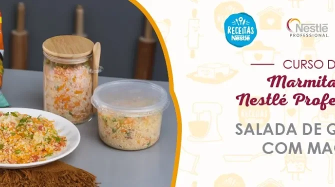 Montagem com a imagem de um rapaz loiro à esquerda, atrás de uma bancada com receitas, com o nome do curso à direita e os log