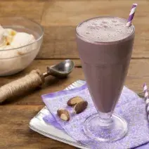 Milkshake-nutren-beauty-dark-chocolate-receitas-nestle