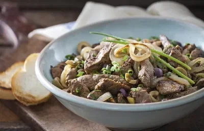 Receita de Iscas de fígado bovino ao shoyo, enviada por nelson