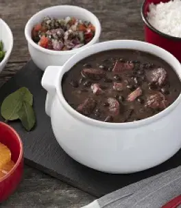 Feijoada: um clássico ficou ainda melhor!