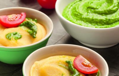 polenta-colher-pesto-tomate-cereja-receitas-nestle polenta-colher-pesto-tomate-cereja-receitas-nestle