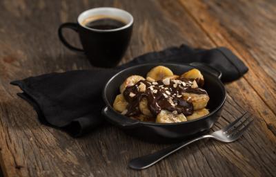 banana-grelhada-farofa-doce-chandelle-chocolate-leite-receitas-nestle banana-grelhada-farofa-doce-chandelle-chocolate-leite-receitas-nestle