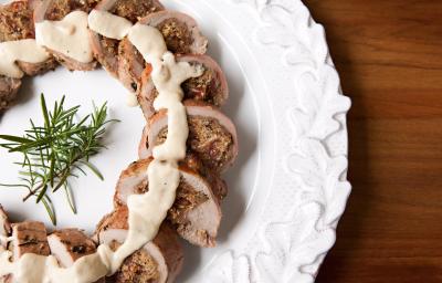 mignon-suino-recheado-tamaras-molho-cremoso-vinho-receitas-nestle mignon-suino-recheado-tamaras-molho-cremoso-vinho-receitas-nestle