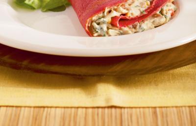 crepe-beterraba-recheio-cremoso-frango-receitas-nestle crepe-beterraba-recheio-cremoso-frango-receitas-nestle