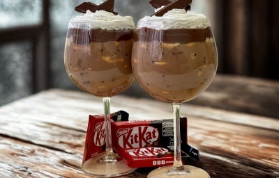 A Receita de Pavê de KitKat do Chef Otávio Orletti é uma preciosidade para ser dada de presente ou servir de sobremesa