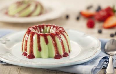 flan-capim-santo-geleia-frutas-vermelhas-receitas-nestle