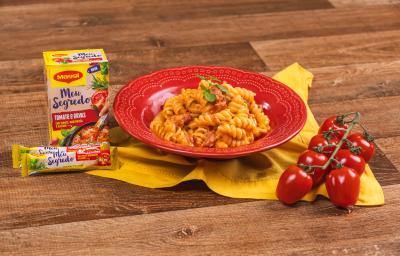 Receita de Macarrão Cremoso na Panela de Pressão