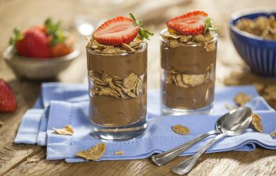 tacinha-de-abacate-cacau-e-nesfit-receitas-nestlé tacinha-de-abacate-cacau-e-nesfit-receitas-nestlé
