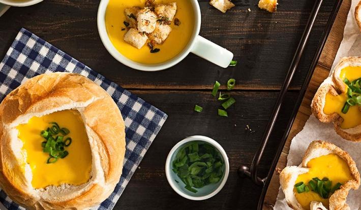 sopa-cremosa-abobora-pao-receitas-nestle