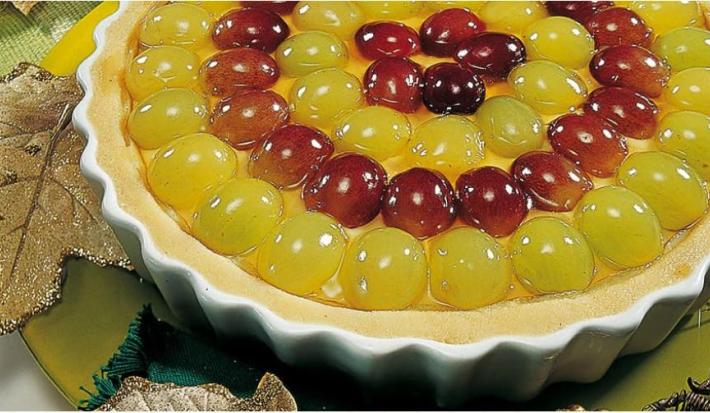 torta-guirlanda-uvas-receitas-nestle