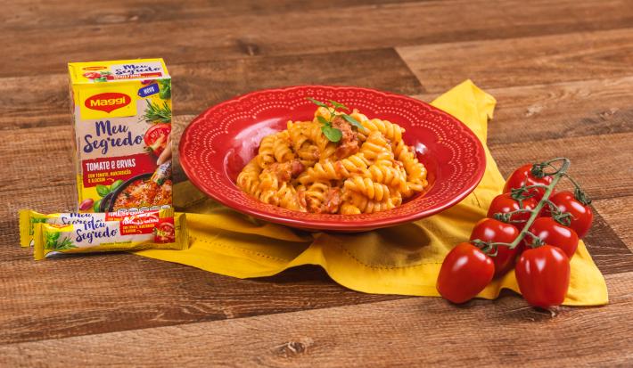 Receita de Macarrão Cremoso na Panela de Pressão