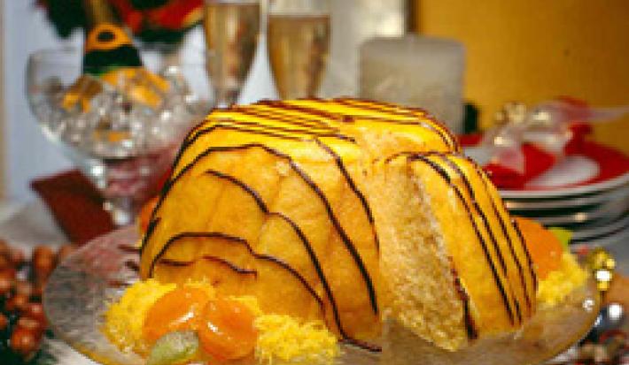 charlotte-dourada-receitas-nestle