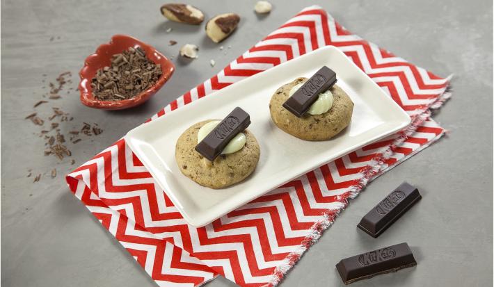 cookies-de-kitkat-dark-receitas-nestle