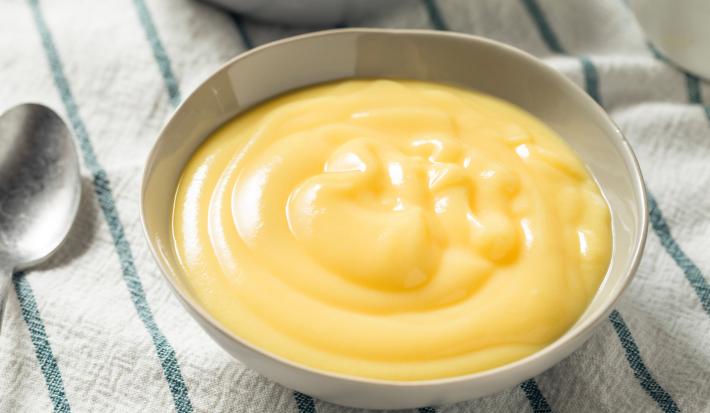 Imagem de um bowl cinza com o creme belga.