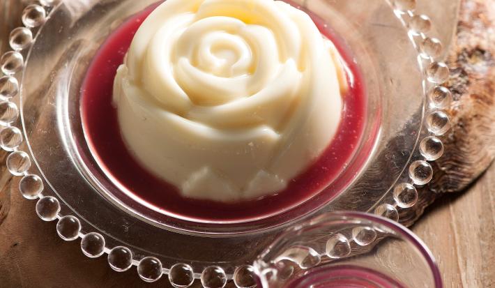 flan-calda-uvas-receitas-nestle