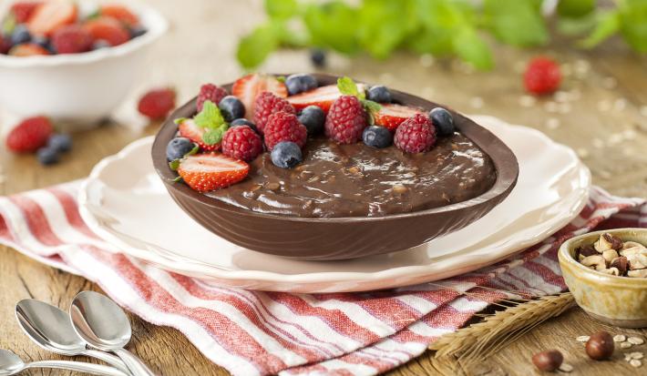 ovo-colher-creme-cacau-avela-frutas-vermelhas-receitas-nestle