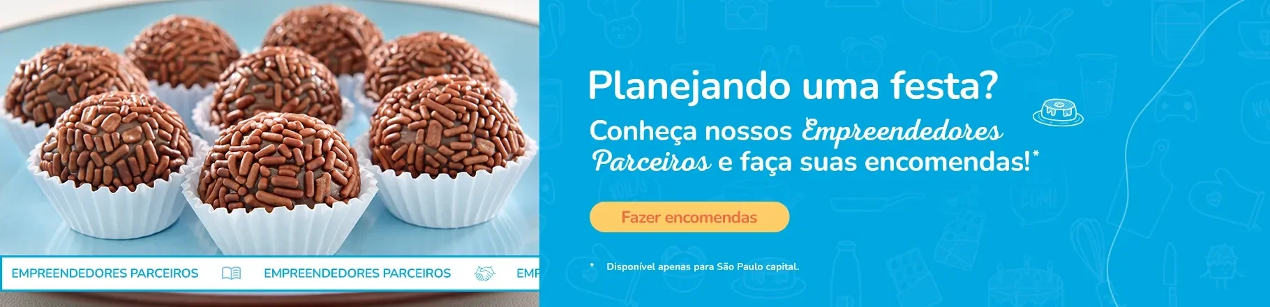 Imagem com vários brigadeiros de festa no lado esquerdo com fundo azul. 