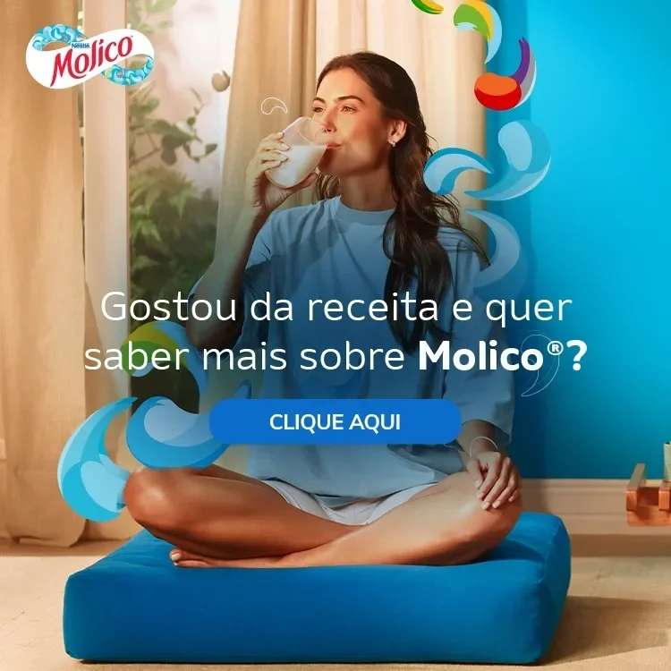 Imagem de uma mulher sentada tomando leite. Texto: Gostou da receita e quer saber mais sobre Molico? Botão: Clique aqui.