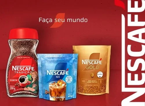 Banner promocional NESCAFÉ com café solúvel Tradicional, Ice e Gold sobre fundo vermelho e texto “Faça seu mundo NESCAFÉ”.
