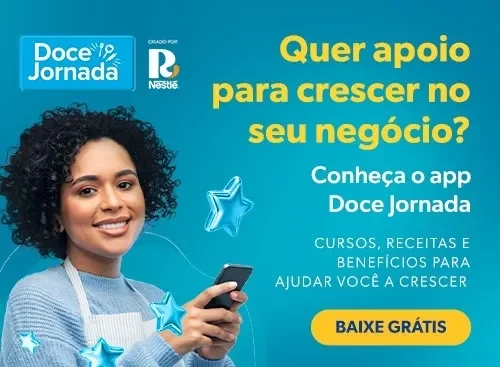 Mulher com celular promove app Doce Jornada com cursos, receitas e benefícios para crescer no negócio.