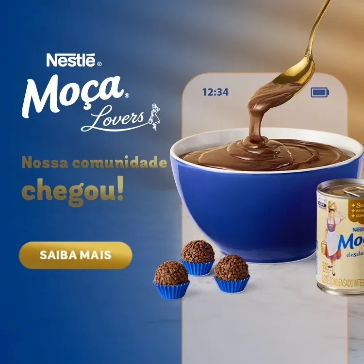 Banner Moça Lovers com tigela de chocolate sendo servida, lata de Leite Moça, brigadeiros e botão “Saiba mais”.